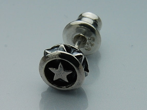 Deal Design - Star Studs 1
