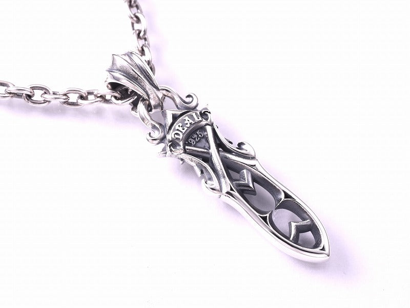 Deal Design - Starfang Dagger Pendant 1