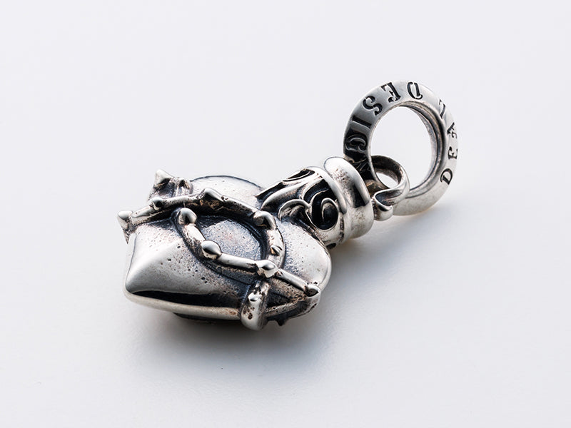 Deal Design - Thawny Heart Pendant 7