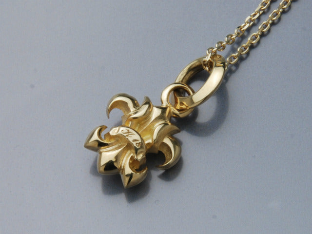 Deal Design - Tiny Lily Top 10