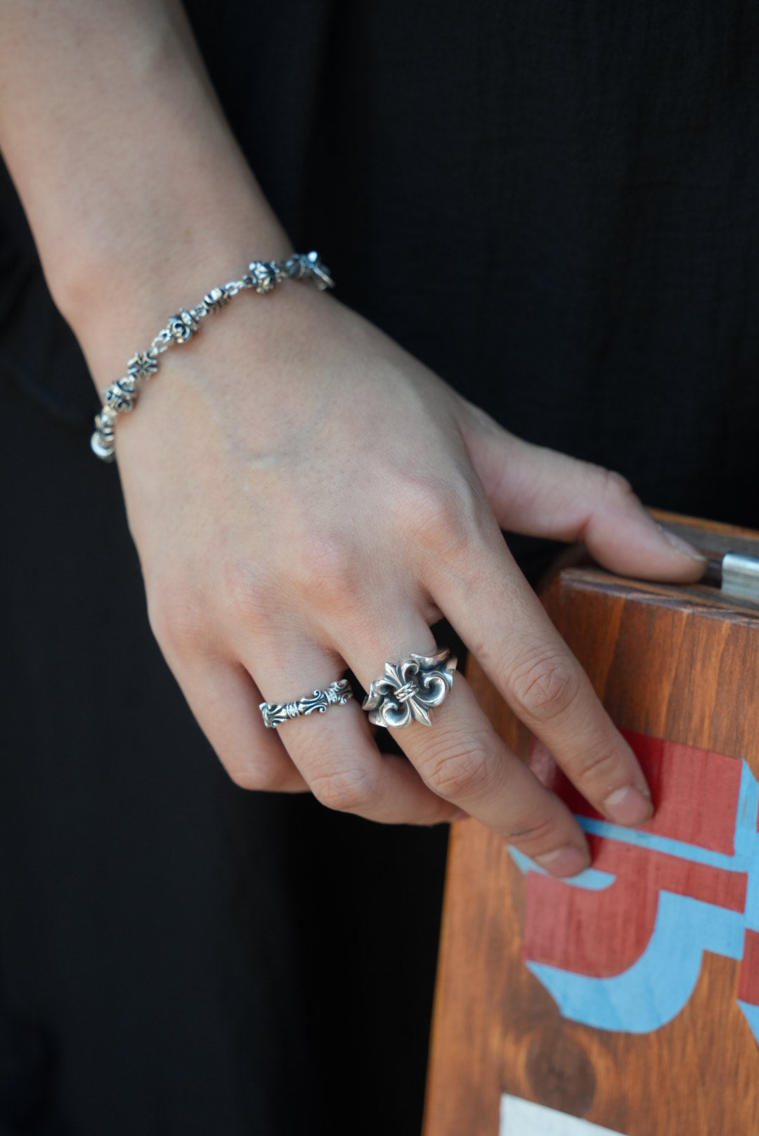 Deal Design Ring for unisex | Deal Design Naked Lily Ring | DEOPUZ