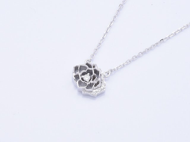 Deal design - Graffiti Rose Choker 1