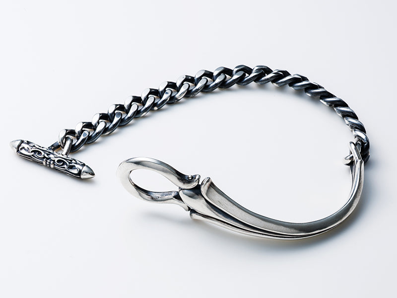 Flare Tail Bracelet