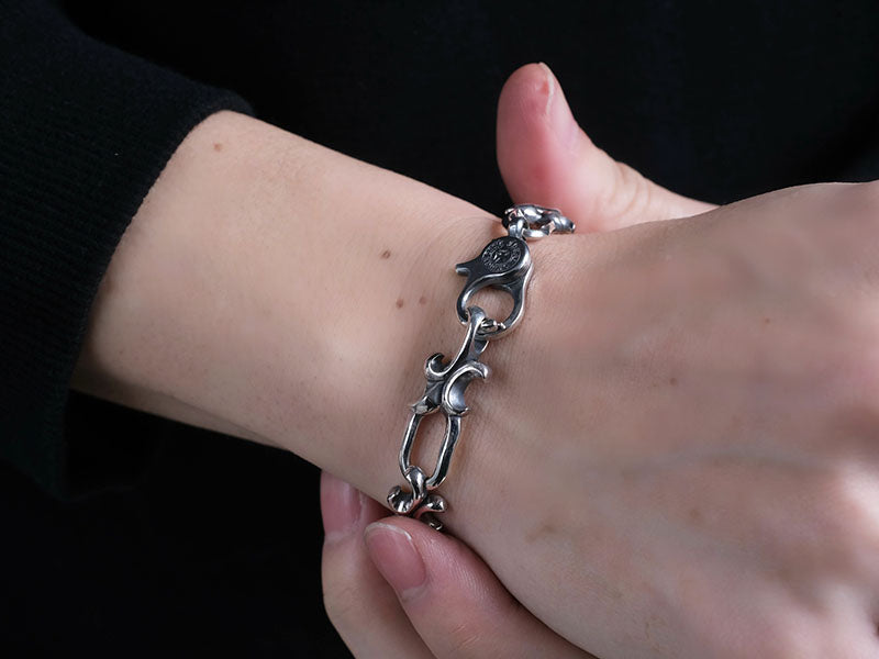 Slash Relief Bracelet