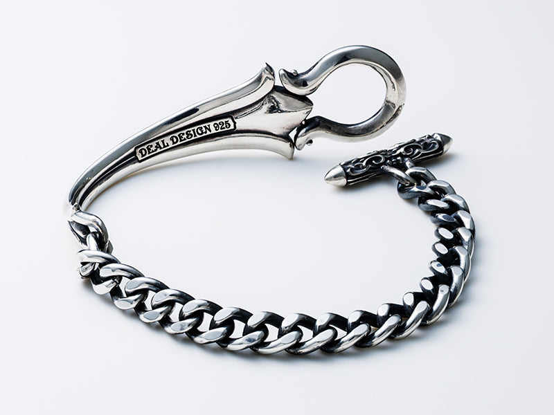 Flare Tail Bracelet