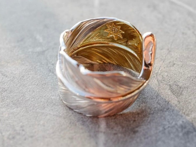 Albatory Tip Gold Feather Ring