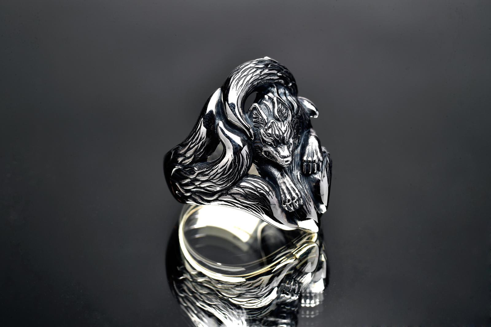 Guardia Nine-Tailed Fox Ring 2