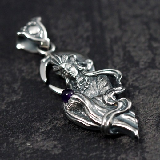 Guardia Tsukiyomi-No-Mikoto Pendant 1