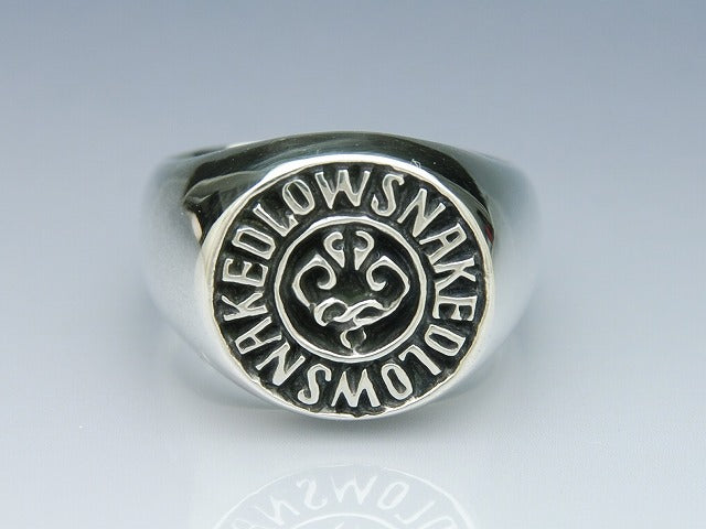 Deal Design Eternity Coin Ring