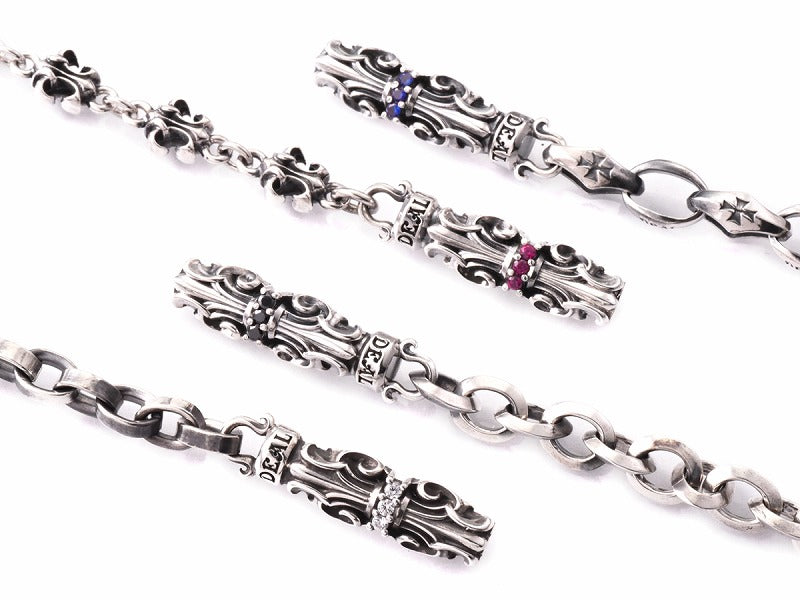 Deal Design Split Gate Bracelet / Blade Lily