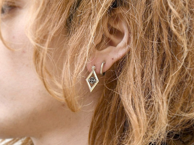 Deal Design Diamond Sign Earrings