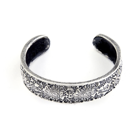 B589 Wide Graffiti Bangle