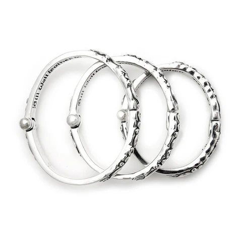 B591 Wave Hinged Bangle