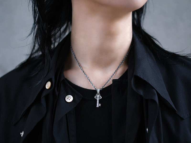 Deal Design Discovery Key Top Pendant