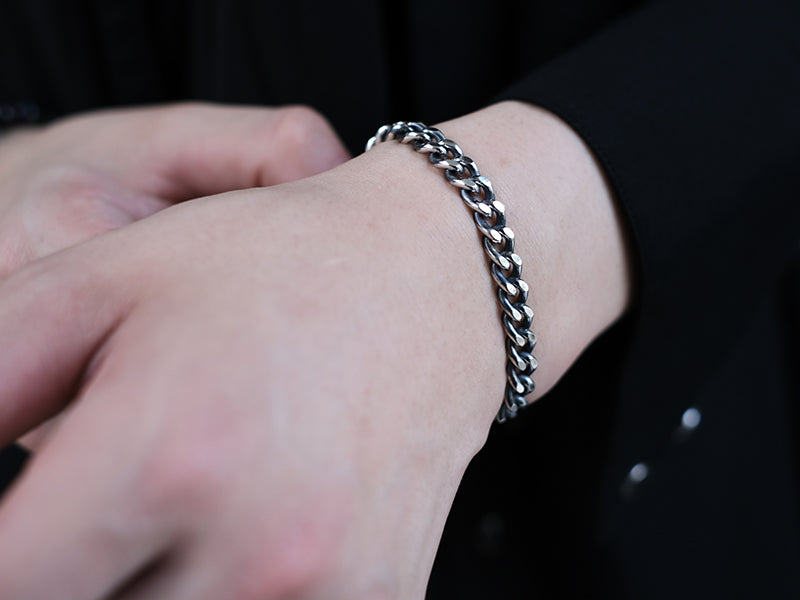 Deal Design 7mm Tiny Classic Bracelet