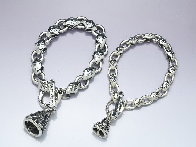 Deal Design Flick bell bracelet: SMALL