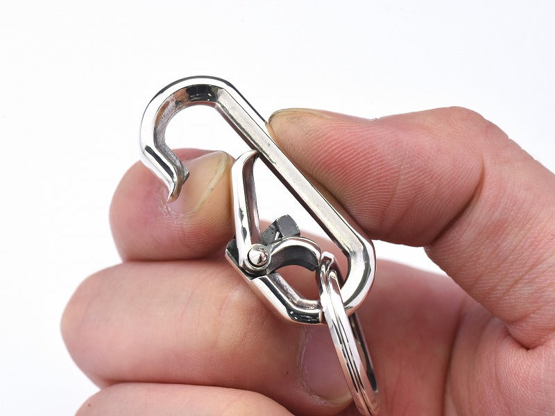 Deal Design Roll Pin Carabiner
