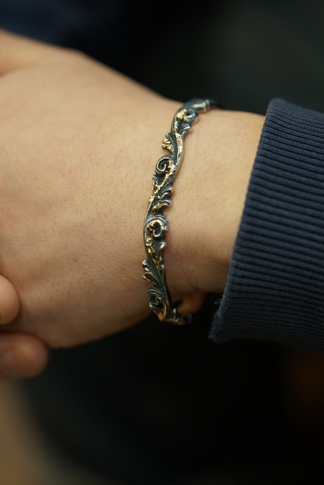 Mad Cult - 18K Braze Old Arabesque Bangle_2