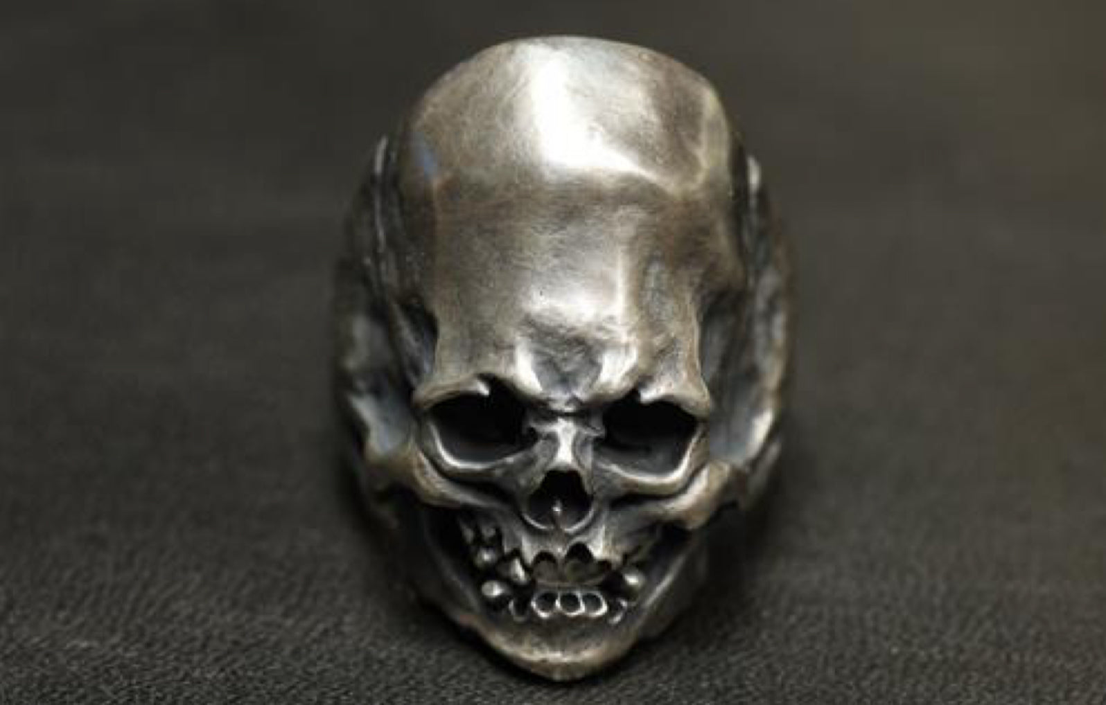 Mad Cult - Dead Maria Ring_1