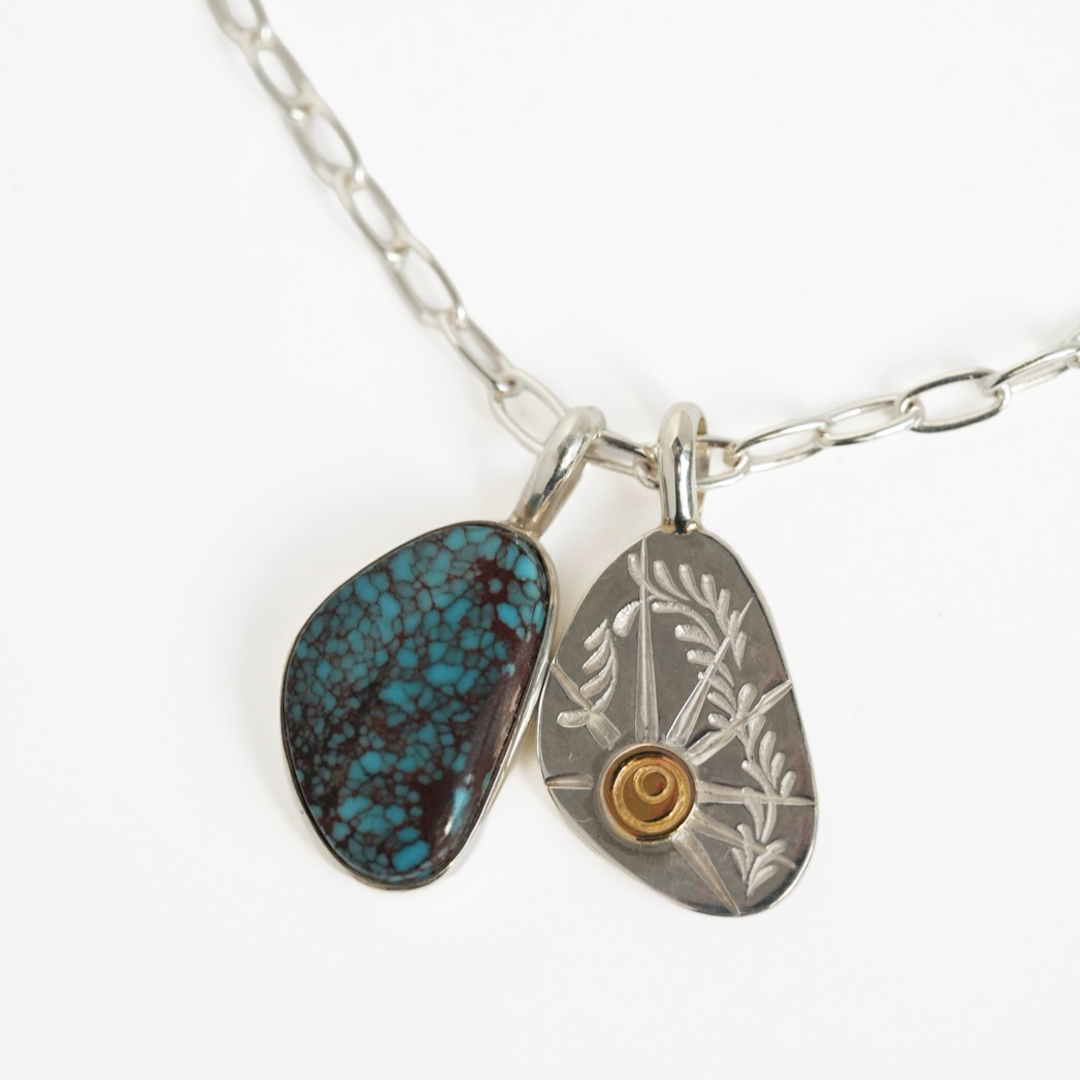 Silver Dollar Craft Red Mountain Turquoise w/18K Gold Point Arabesque Metal w/Silver Anchor Chain Set