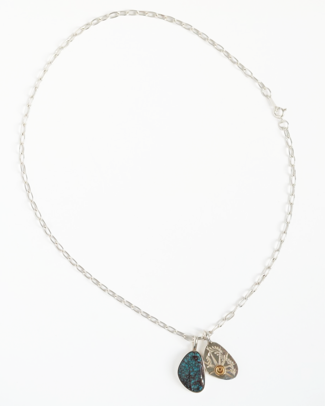 Silver Dollar Craft Red Mountain Turquoise w/18K Gold Point Arabesque Metal w/Silver Anchor Chain Set