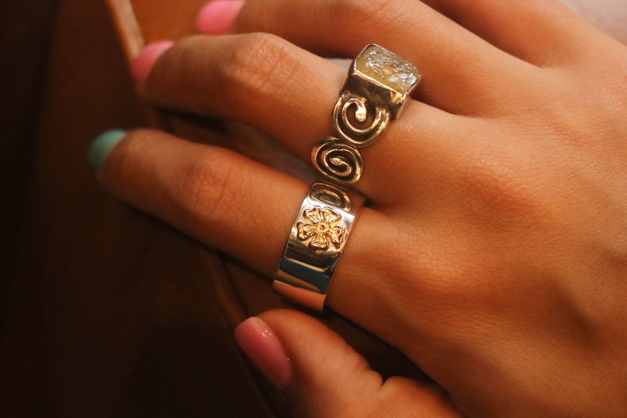 高瀬豪太 Sunshine Studio - 18K Gold Flower Flat Ring_2