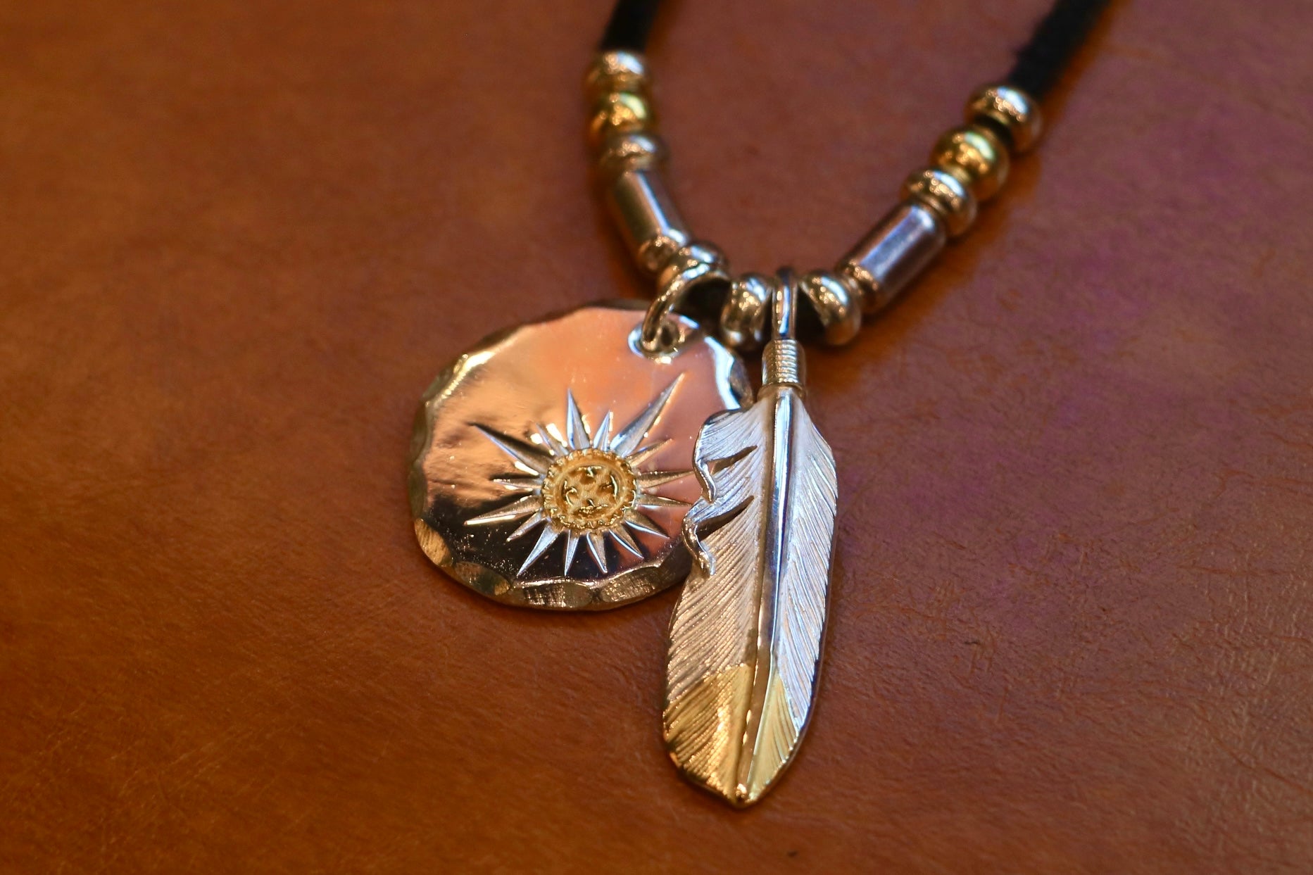 高瀬豪太 Sunshine Studio - 24K Gold Point Radiation Metal Pendant_2