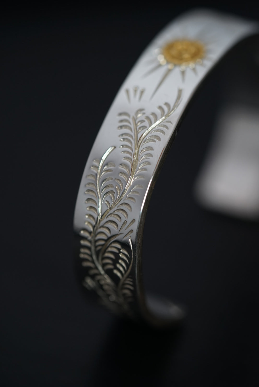 高瀬豪太 Sunshine Studio - 12mm 24K Gold Point Radiation Arabesque Bangle_4