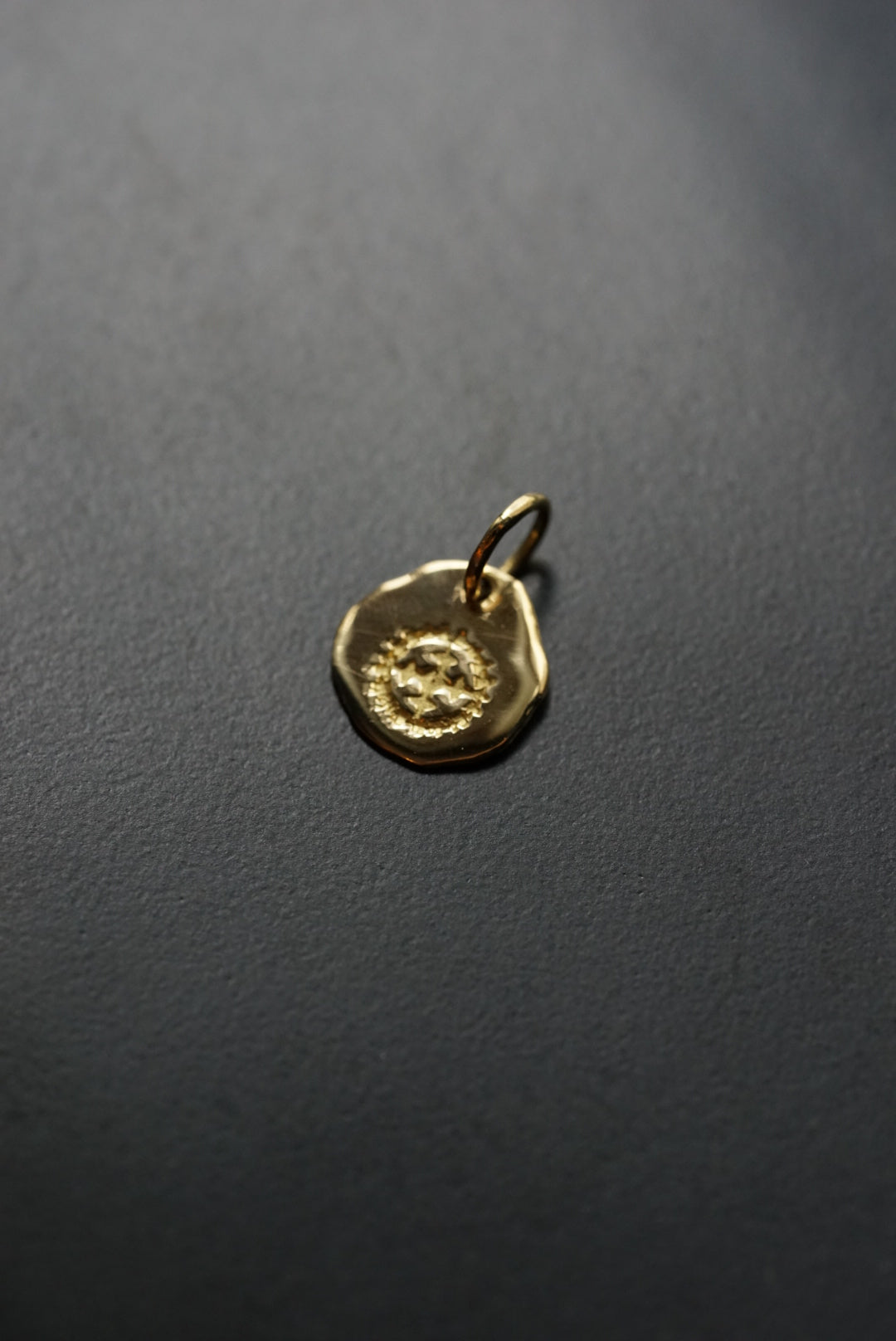 高瀬豪太 Sunshine Studio - 18K Gold Metal Top S_1