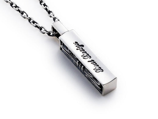 Deal Design Dig Stick Pendant