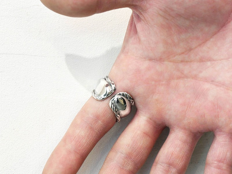 Deal Design RT:Ghost Ring