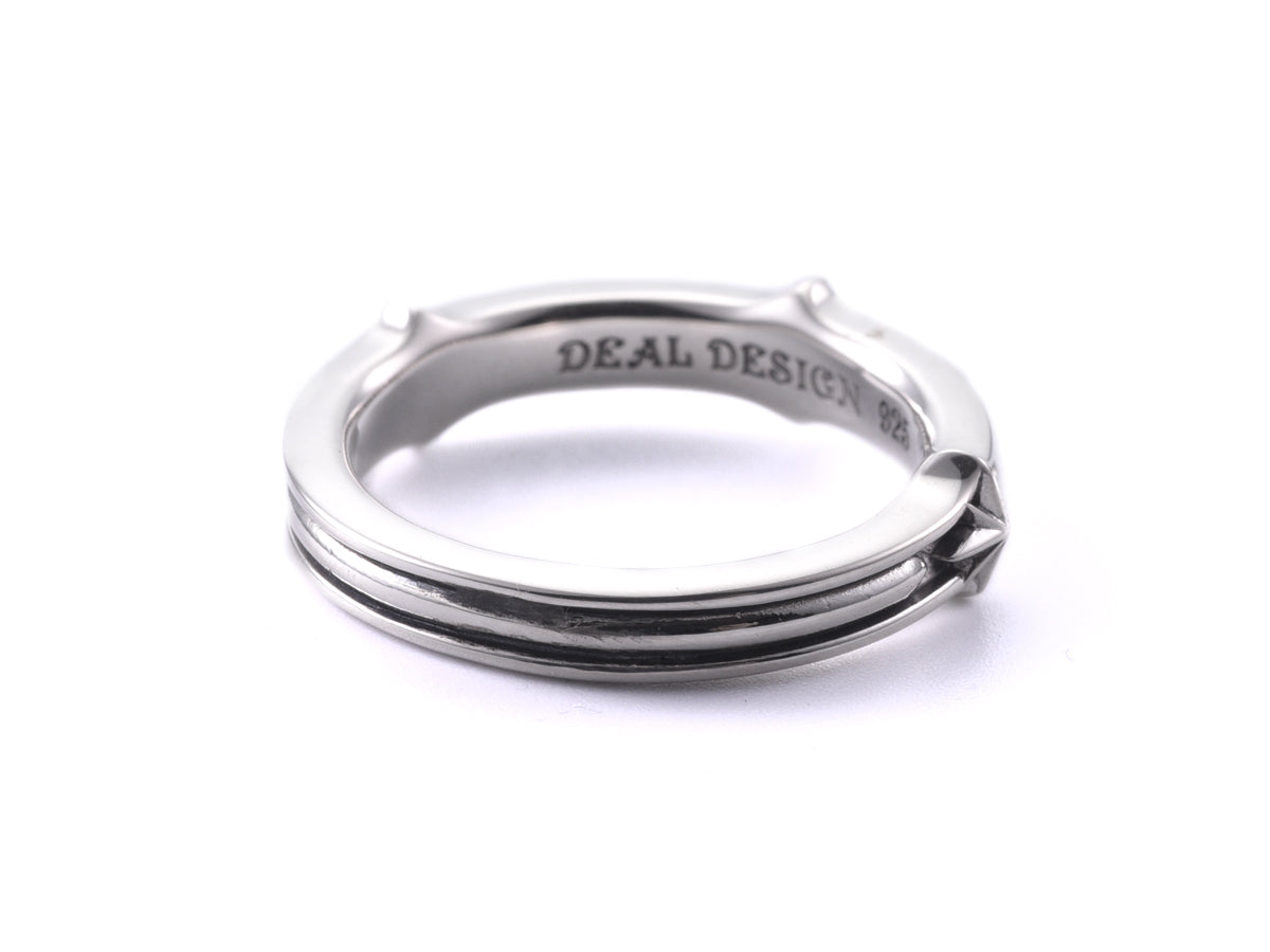 Deal Design Eight Fang Ring