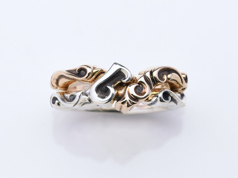 Deal Design Spade Gimmel Ring