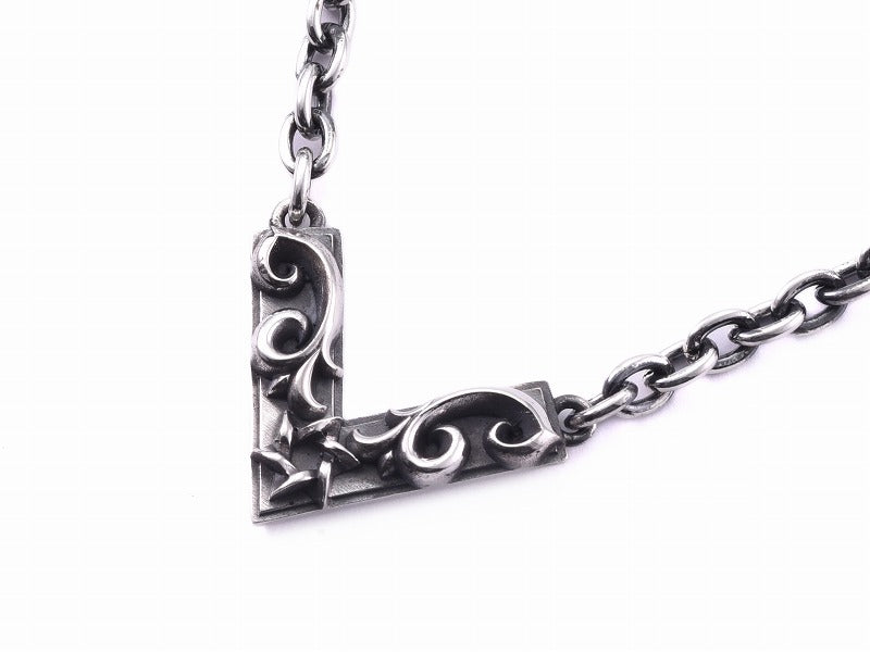 Deal Design V Star Choker