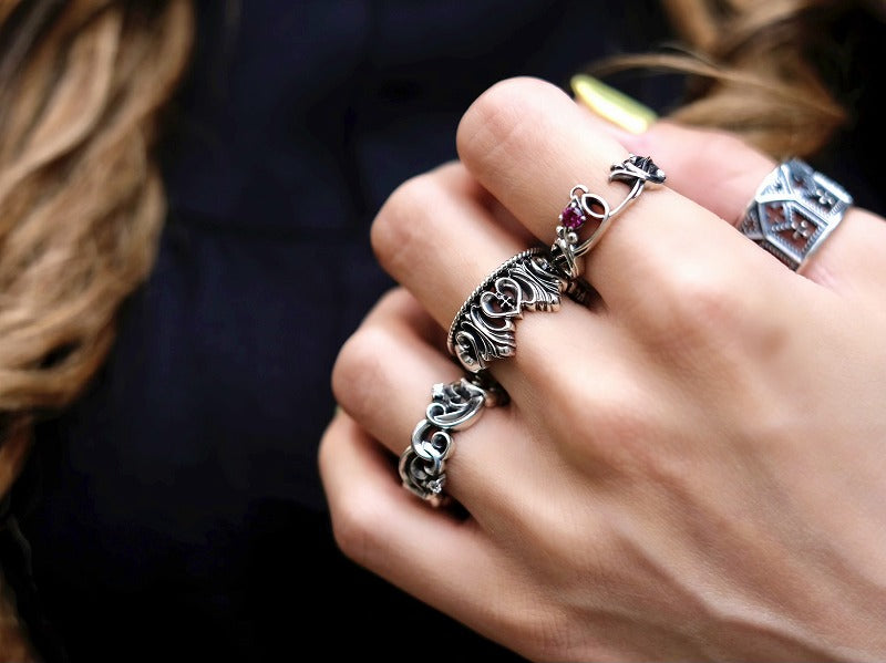 Deal Design Shell Crown Ring