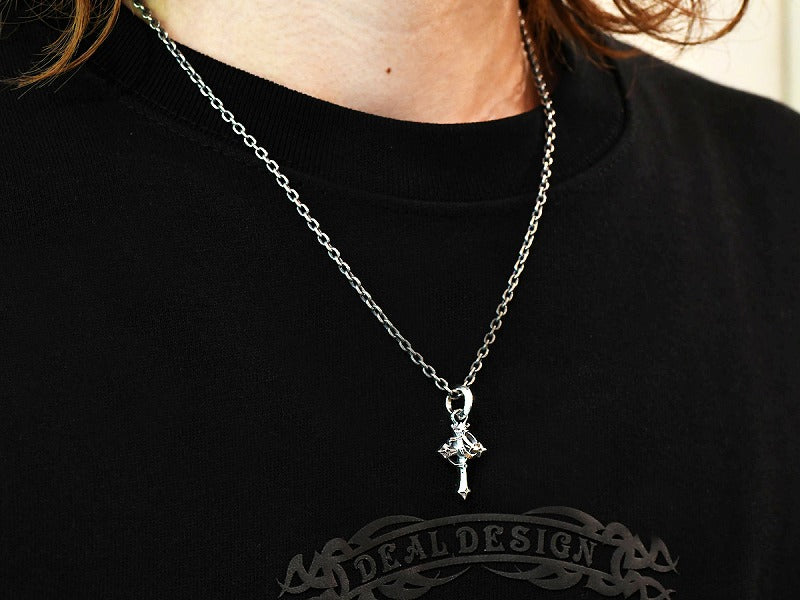 Deal Design Fake Layered Cross Pendant