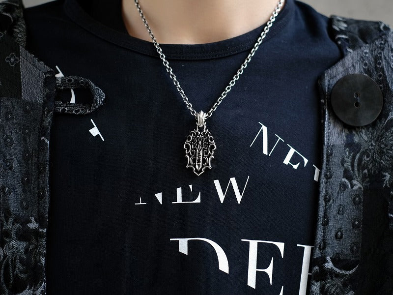 Deal Design Grace Dagger Pendant