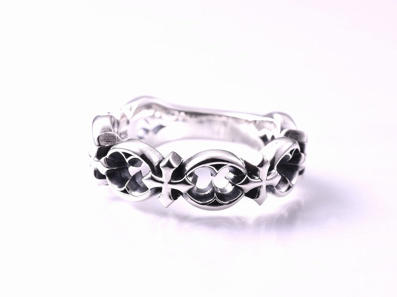 Deal Design Fang Chain Ring