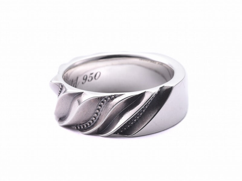 Deal Design Drape Cut 7mm Ring