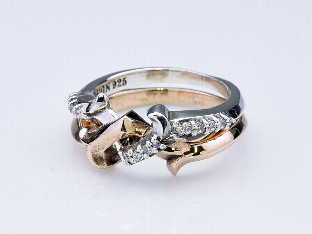 Deal Design Gimmel Ring with Stone