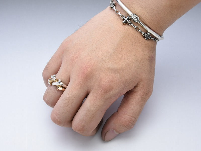 Deal Design Raging Gimmel Ring