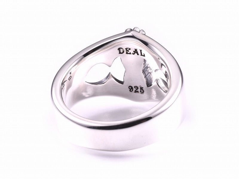 Deal Design Gate Fang Ring