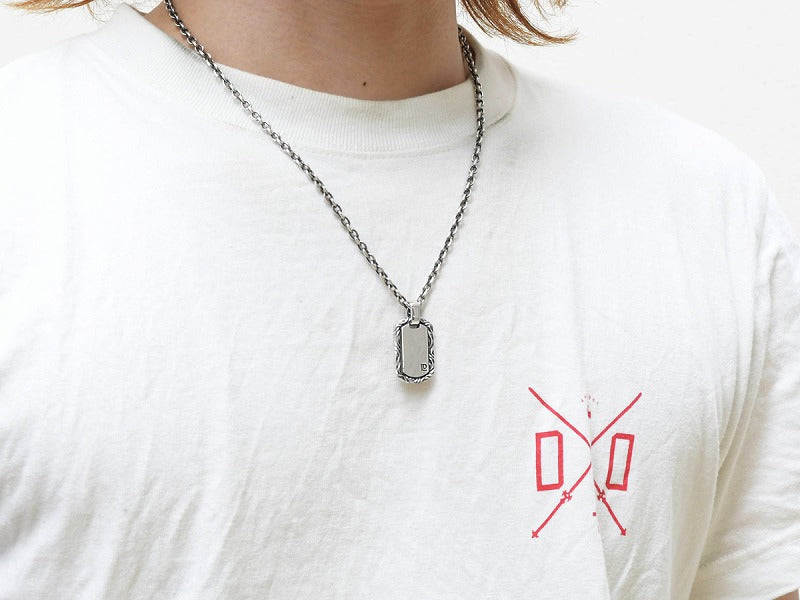 RT:FRAME PENDANT