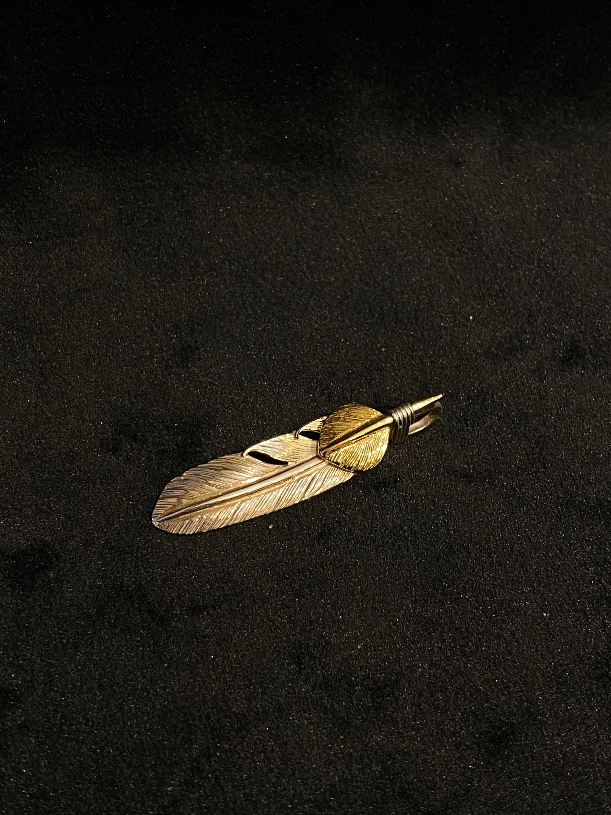 Albatory Top Gold Silver Feather Pendant S