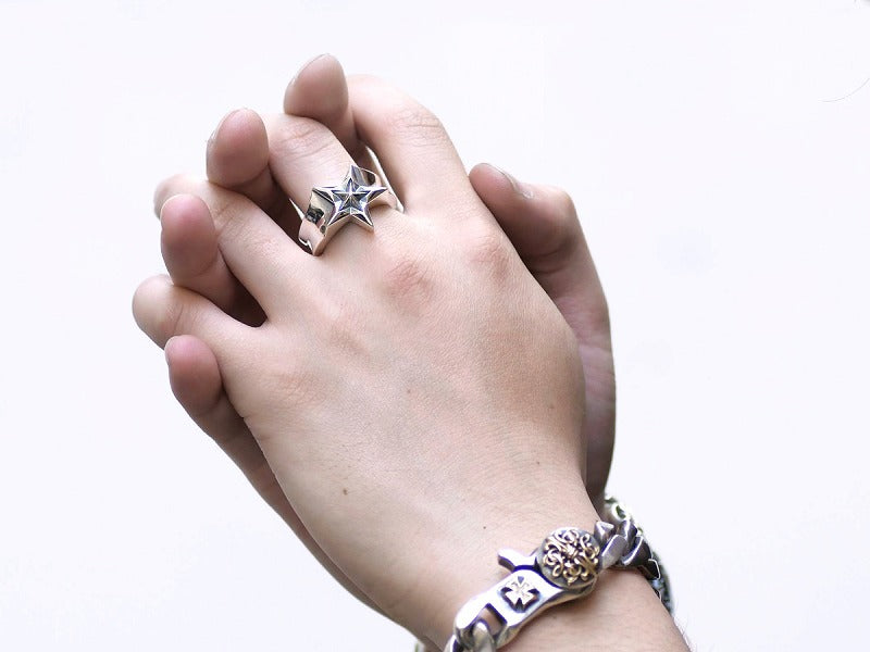 Star Bar Ring