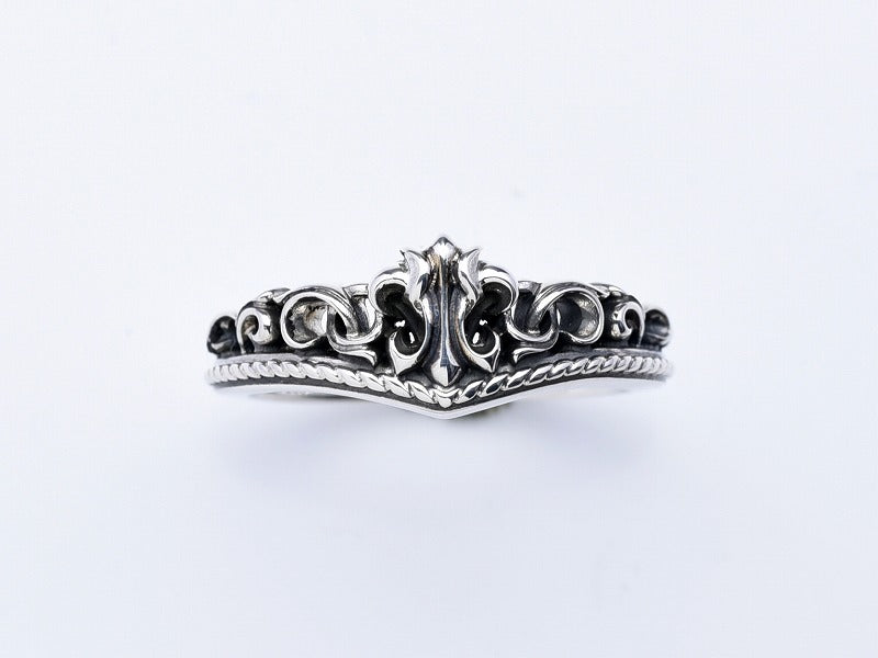 Deal Design Gate Tiara Lily Ring