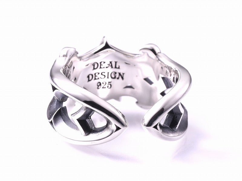 Deal Design Star Fang Ring