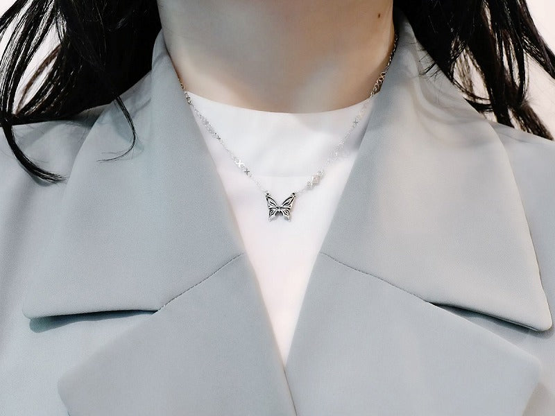 Studded Butterfly Choker : Small