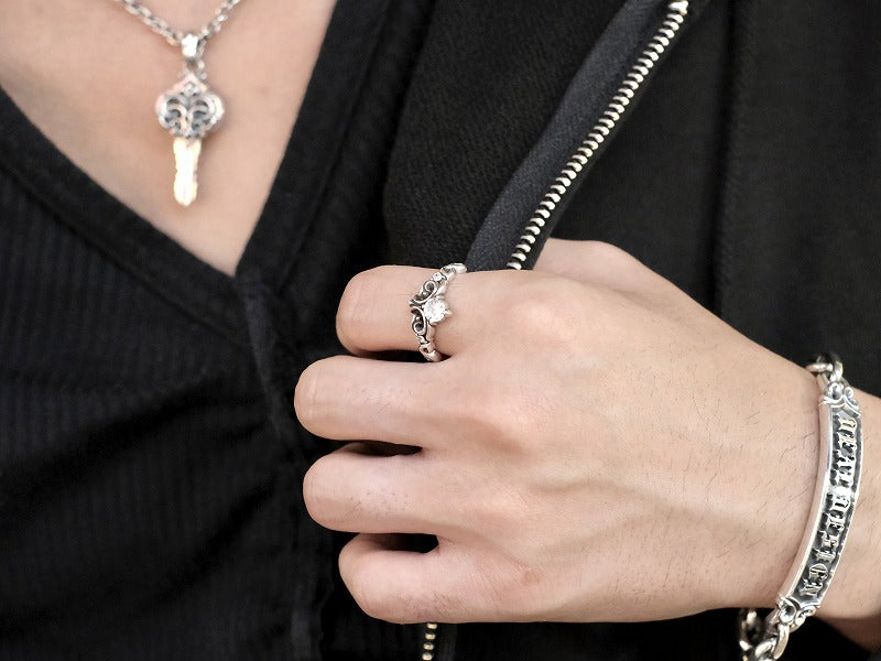 Deal Design Liberty Floral Ring