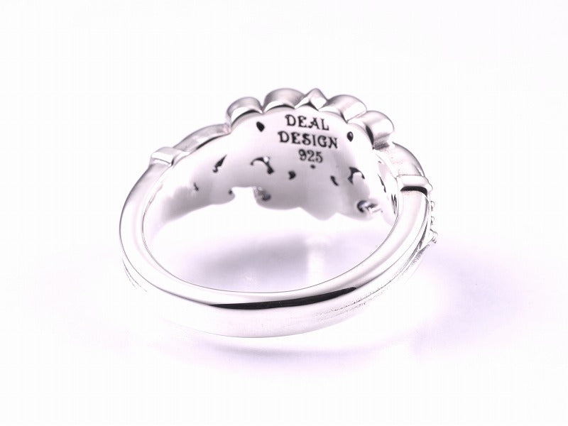 Deal Design Masquerade Narrow Ring